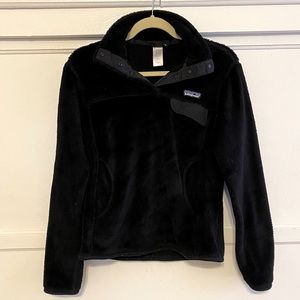 Women’s Patagonia Black Pullover Sweatshirt